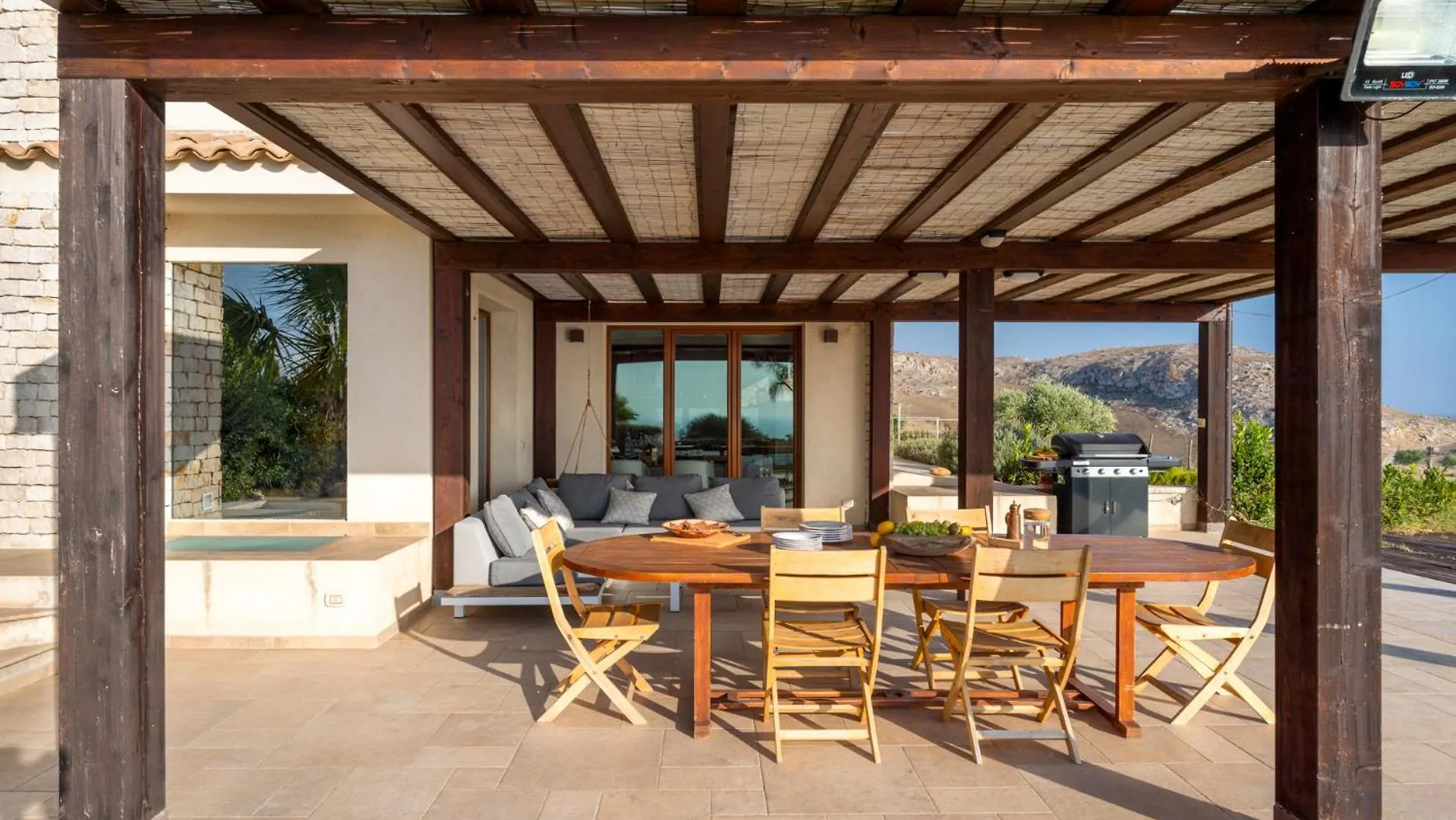 Villa Erakle A Luxury Villa With Amazing Sunset View Cattolica Eraclea イタリア